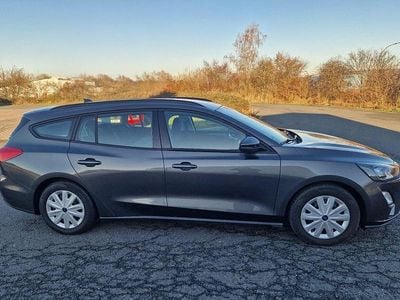 Gebraucht Ford Focus 125 PS (91 kW) 2019 Grau Kombi