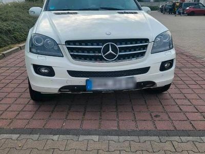 Mercedes ML320