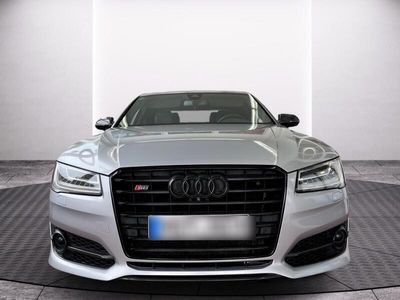 Audi S8 plus