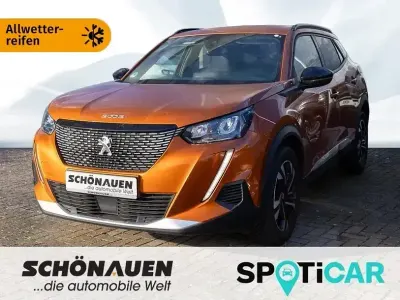 Gebraucht Peugeot 2008 Allure 101 PS (74 kW) 2023 Orange SUV