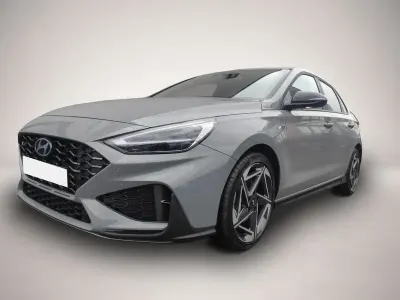 Neu Hyundai i30 N Line 150 PS (110 kW) 2026 Grau Limousine