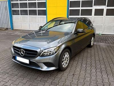 Grau Gebraucht 2018 Mercedes C220 Avantgarde Limousine | 22.360 € (Guter Preis)