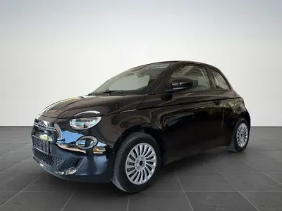 Neu Fiat 500e Red 86 kW (118 PS) 2025 Onyx schwarz Cabrio