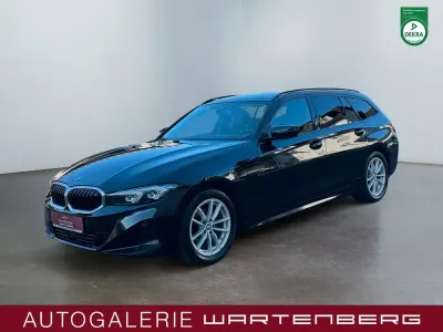 Gebraucht BMW 318 Sport Line 150 PS (110 kW) 2023 Schwarz Limousine