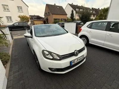 Gebraucht VW Golf Cabriolet Match 160 PS (117 kW) 2012 Weiß Cabrio