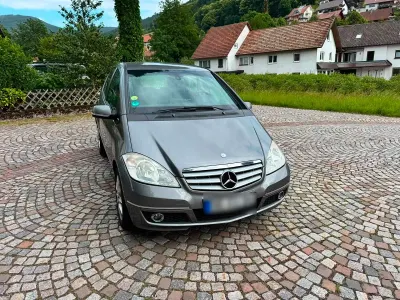 Gebraucht Mercedes A160 95 PS (69 kW) 2009 Grau Kleinwagen