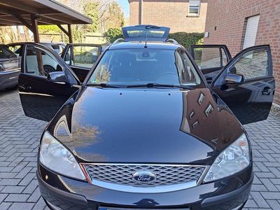 Gebraucht Ford Mondeo 92 PS (67 kW) 2007 Schwarz Kombi