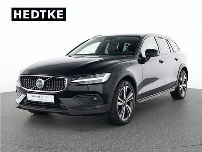 Schwarz Gebraucht 2023 Volvo V60 CC Ultimate Kombi | 44.550 € (Teuer)
