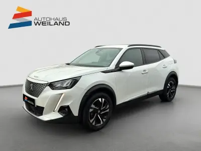 Gebraucht Peugeot e-2008 Allure 100 kW (136 PS) 2021 Weiß SUV