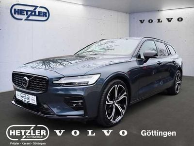 Gebraucht Volvo V60 Plus 197 PS (144 kW) 2025 Denim blue / metallic Kombi