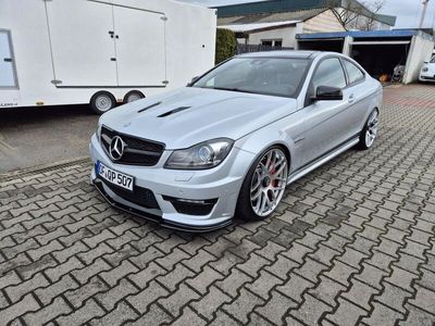 Mercedes C63 AMG