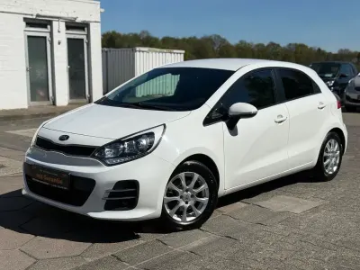Brugt Kia Rio DREAM-TEAM Edition 109 HK (80 kW) 2015 Hvid Sedan