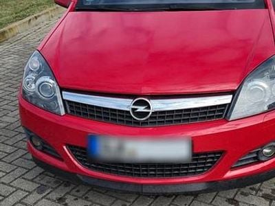 Gebraucht Opel Astra Cabriolet 140 PS (102 kW) 2006 Rot Cabrio