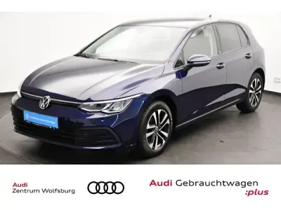 Gebraucht VW Golf VIII United 131 PS (96 kW) 2021 Atlantic blue metallic Limousine