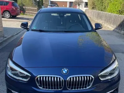 Usata BMW 118 Urban Line 136 CV (100 kW) 2018 Blu Utilitaria