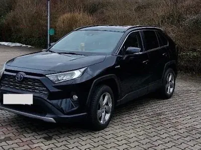 Gebraucht Toyota RAV4 Hybrid Team 178 PS (130 kW) 2021 Schwarz SUV