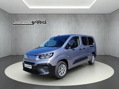 Nouă Fiat Doblò 131 CP (96 kW) 2025 Gri Monovolum