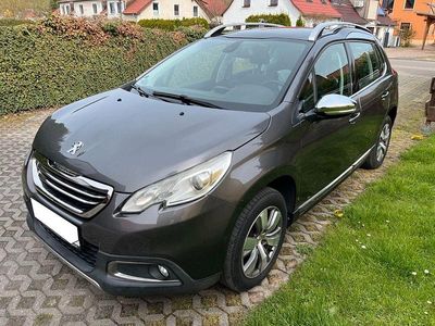 Gebraucht Peugeot 2008 Allure 120 PS (88 kW) 2015 Grau SUV