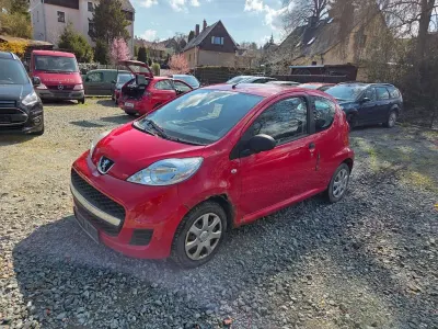 Gebraucht Peugeot 107 Filou 68 PS (50 kW) 2009 Rot Kleinwagen