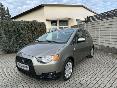 Gebraucht Mitsubishi Colt 95 PS (69 kW) 2009 Grau Kleinwagen