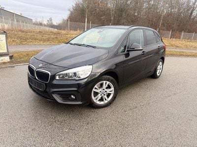 Gebraucht BMW 220 Basis 190 PS (139 kW) 2016 Schwarz Kombi