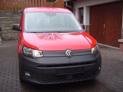 Gebraucht VW Caddy Maxi 122 PS (89 kW) 2021 Rot Van / Kleinbus