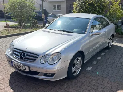 Gebraucht Mercedes CLK200 163 PS (119 kW) 2007 Silber Coupé