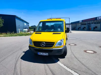 Gebraucht Mercedes Sprinter 163 PS (119 kW) 2010 Gelb