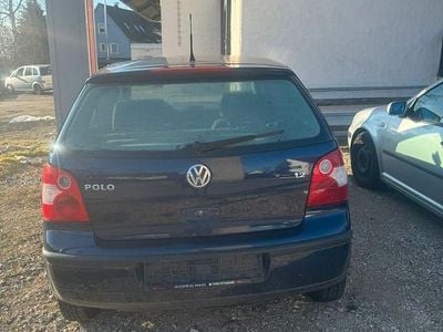 Gebraucht VW Polo Basis 64 PS (47 kW) 2003 Blau Limousine