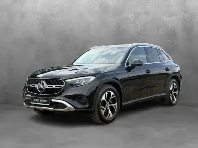 Gebraucht Mercedes GLC220 197 PS (144 kW) 2023 Schwarz uni SUV