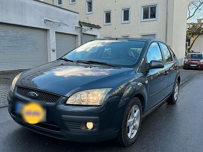 Gebraucht Ford Focus 100 PS (73 kW) 2006 Schwarz Limousine