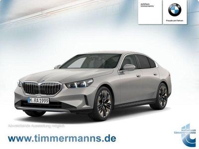 Gebraucht BMW 520 M Sport 197 PS (144 kW) 2024 Oxidgrau (metallic) Limousine