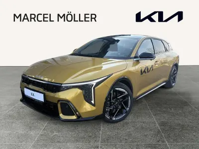 Neu Kia K4 GT-Line 179 PS (131 kW) 2026 Gelb Limousine