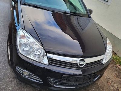 gebraucht Opel Astra GTC 1.6 Service