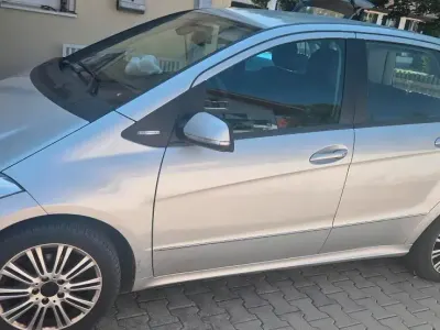 Gebraucht Mercedes A180 116 PS (85 kW) 2010 Silber Kombi