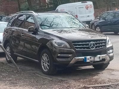 Gebraucht Mercedes ML350 258 PS (189 kW) 2014 Braun SUV