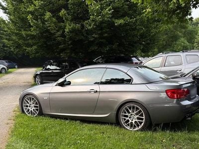Gebraucht BMW 335 Cabriolet M Sport 306 PS (225 kW) 2009 Grau Cabrio