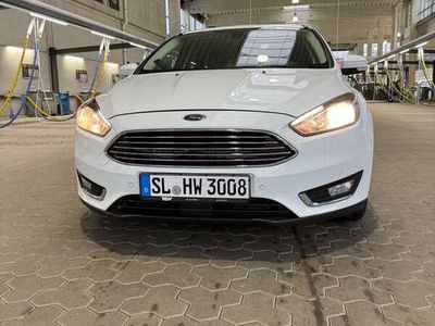 gebraucht Ford Focus Titanium