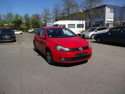 Usata VW Golf VI Team 105 CV (77 kW) 2011 Rosso Utilitaria