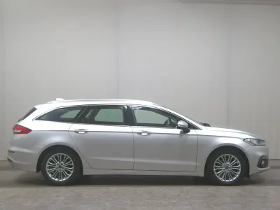 Gebraucht Ford Mondeo Titanium 150 PS (110 kW) 2022 Silber Kombi