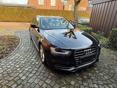 Gebraucht Audi A4 S-Line 150 PS (110 kW) 2015 Schwarz Kombi