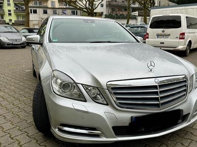 gebraucht Mercedes E220 