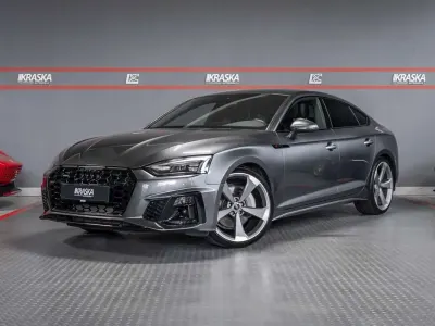 Gebraucht Audi A5 Sportback Competition 265 PS (194 kW) 2023 Daytonagrau perleffekt Kleinwagen