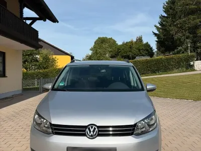 Gebraucht VW Touran 140 PS (102 kW) 2012 Silber Van / Kleinbus