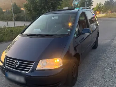 Gebraucht VW Sharan 116 PS (85 kW) 2005 Blau Van / Kleinbus