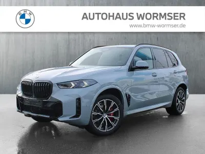 Neu BMW X5 M Sport 298 PS (219 kW) 2025 Grau SUV