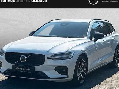 Usado Volvo V60 Plus 197 HP (144 kW) 2025 Branco Carrinha