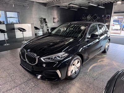 Gebraucht BMW 118 Advantage 140 PS (102 kW) 2020 Schwarz Kleinwagen