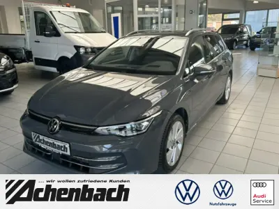 Gebraucht VW Golf VIII Style 150 PS (110 kW) 2024 Delfingrau Kombi