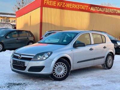 Gebraucht Opel Astra 81 PS (59 kW) 2005 Silber Limousine